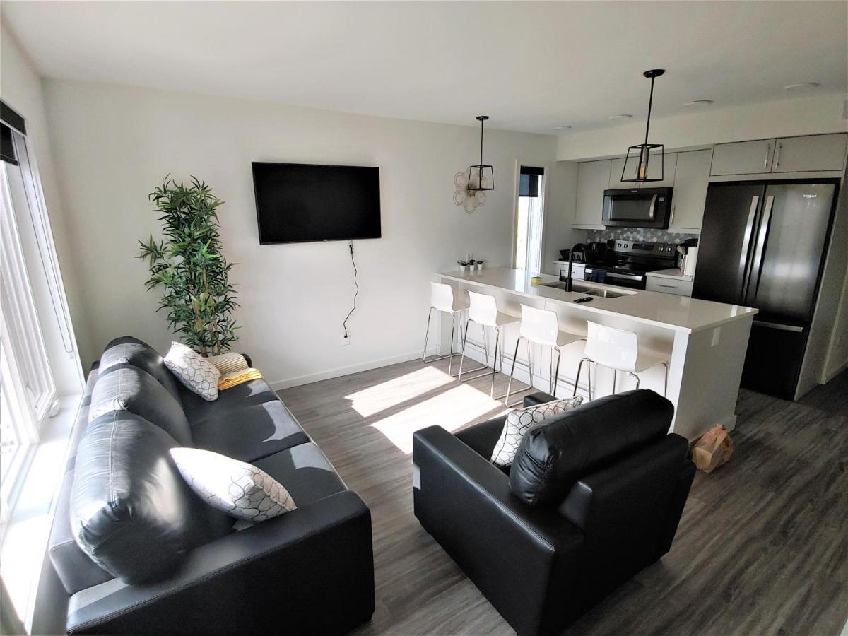 Serene 2 Bedroom Condo With Balcony And Lakeview Winnipeg Luaran gambar